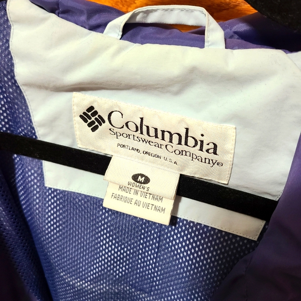 Columbia Rain Jacket - Picture 4 of 4